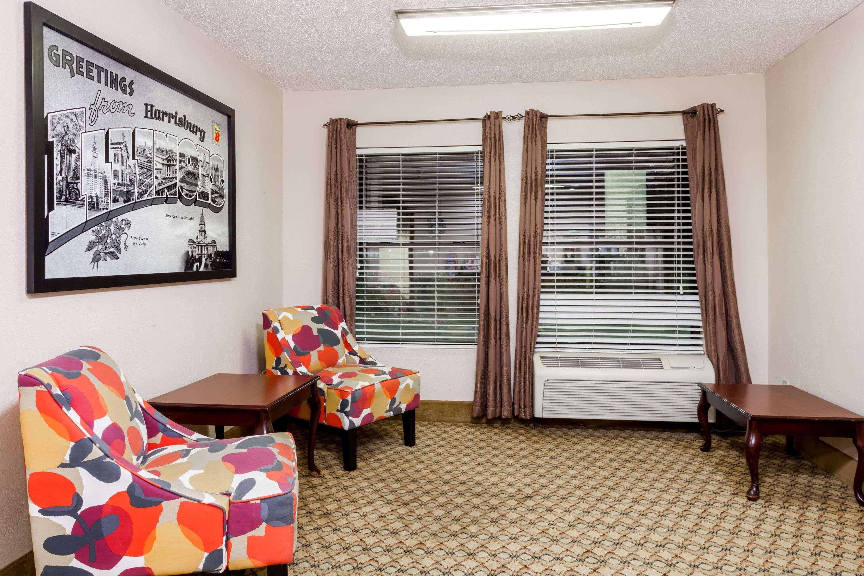 Super 8 By Wyndham Harrisburg Hotel Exterior foto